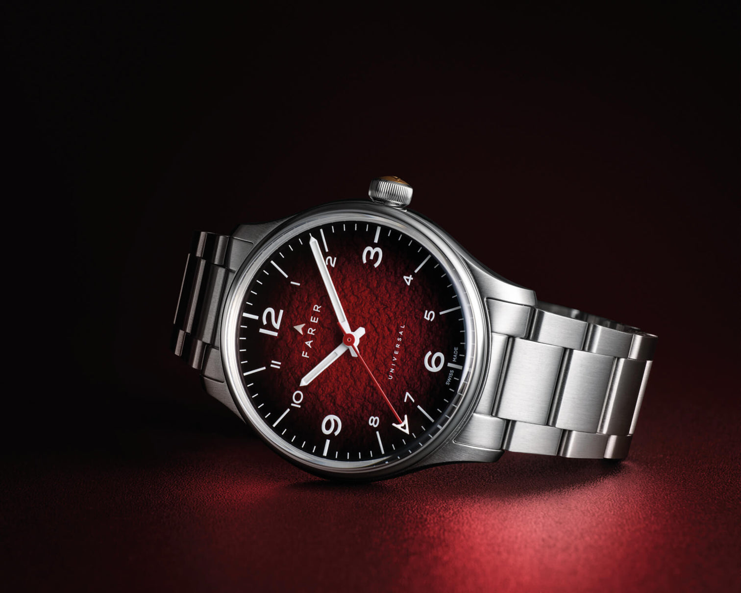 Farer Three Hand Series III - Alert