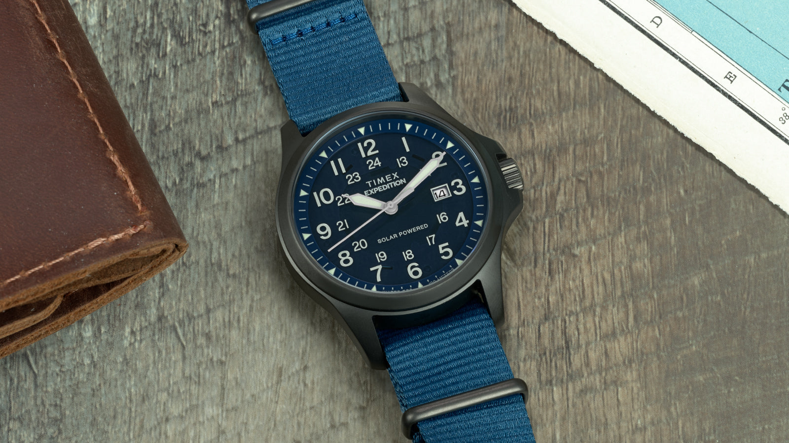 Timex Expedition® Field Post Solar
