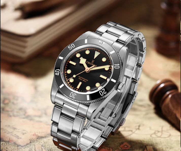 Cronos 37 mm Diver Automatic Watch (L6033)