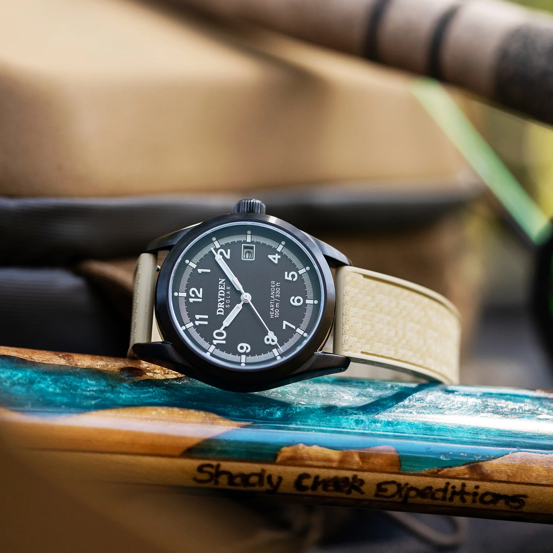 Dryden Heartlander Solar Nightfall Black