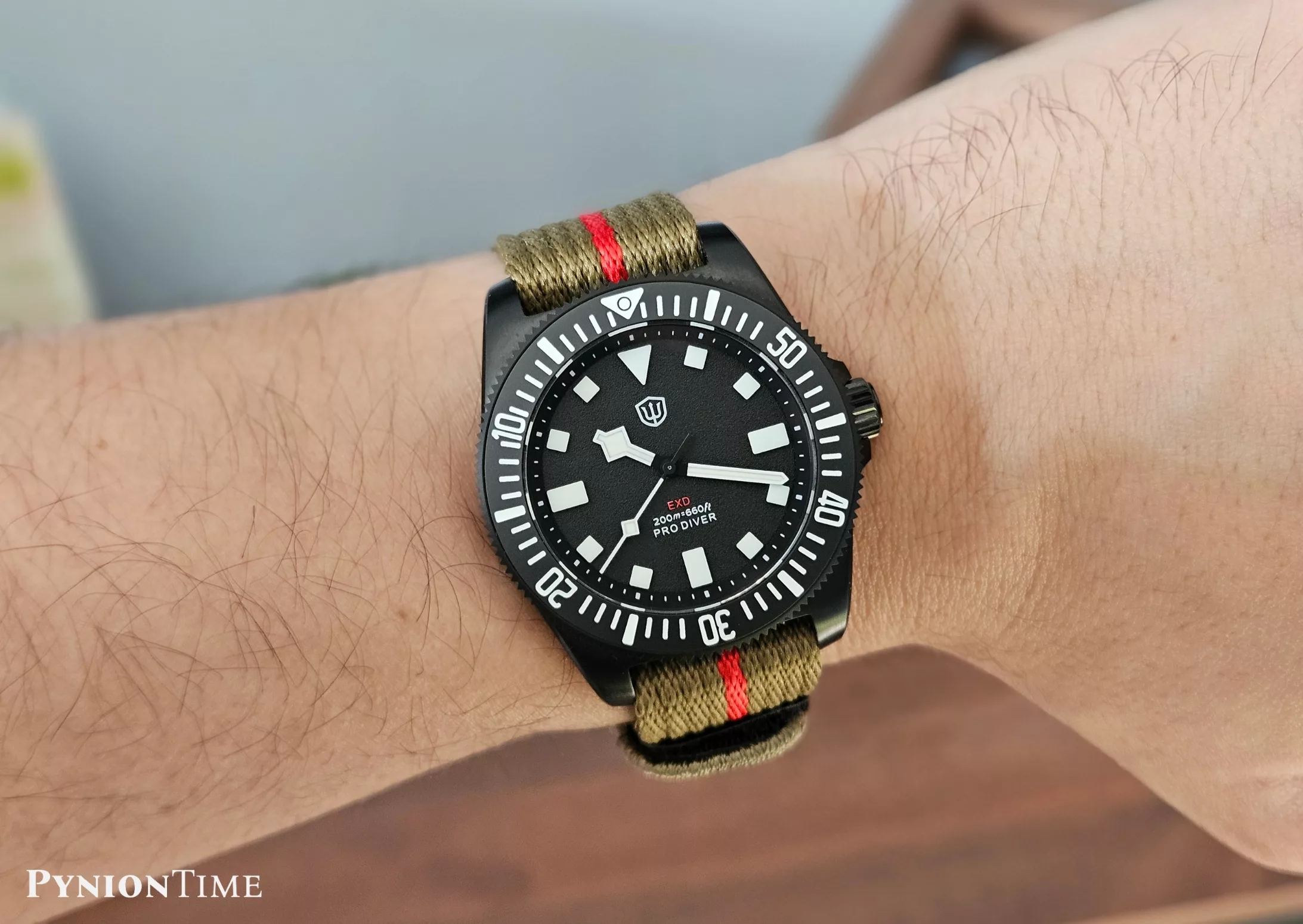 Watchdives EXD 40mm on wrist