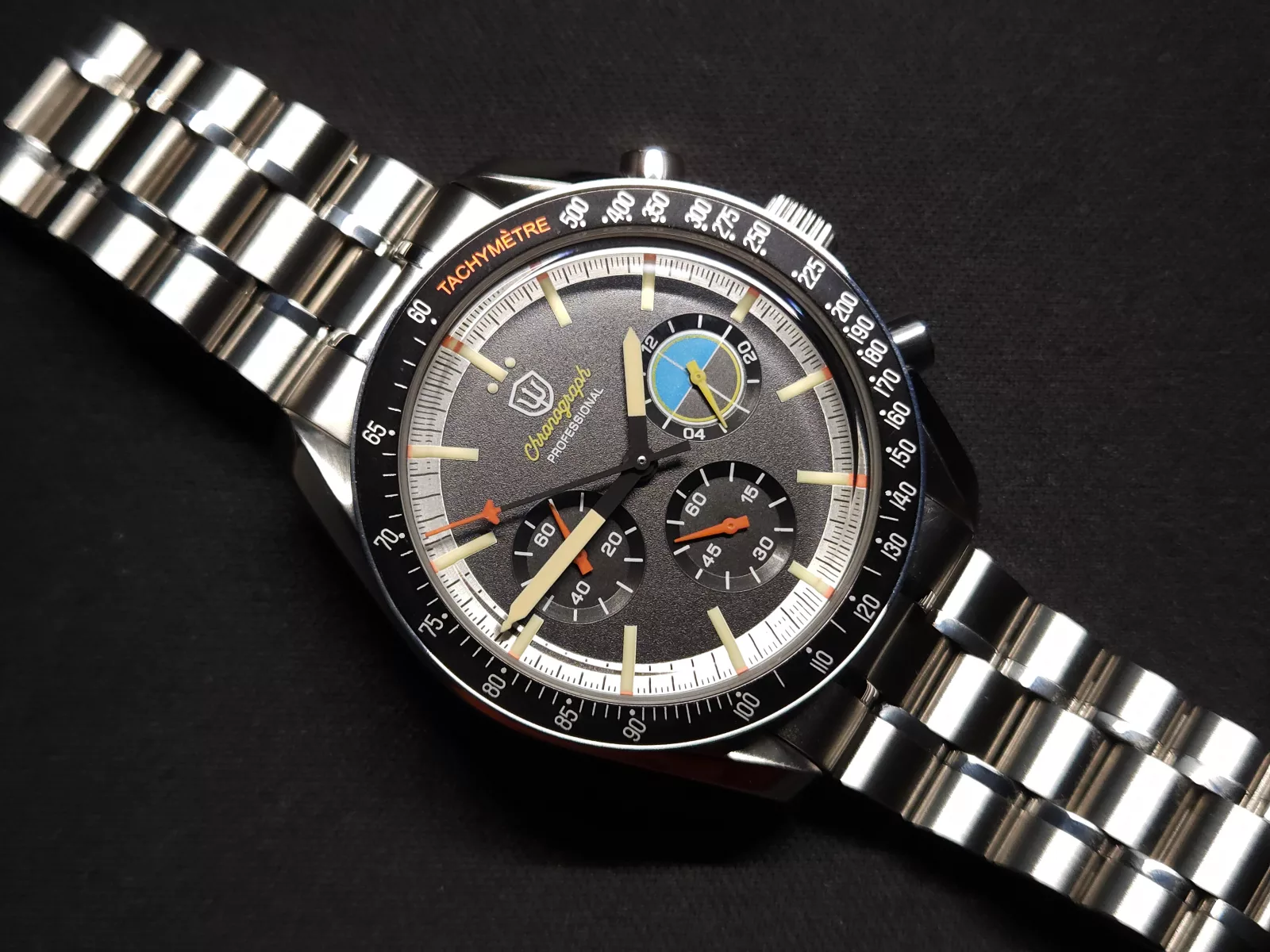 The Watchdives WD1863 Space Pilot