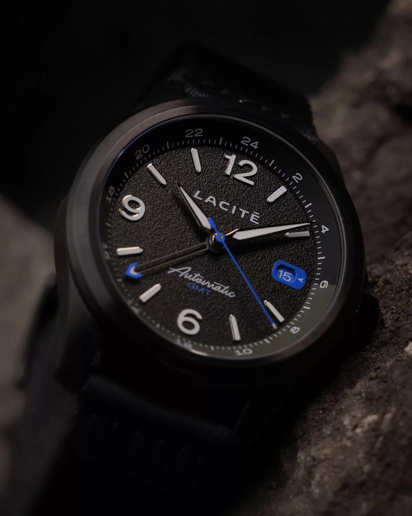 Lacité Urbanite GMT in black