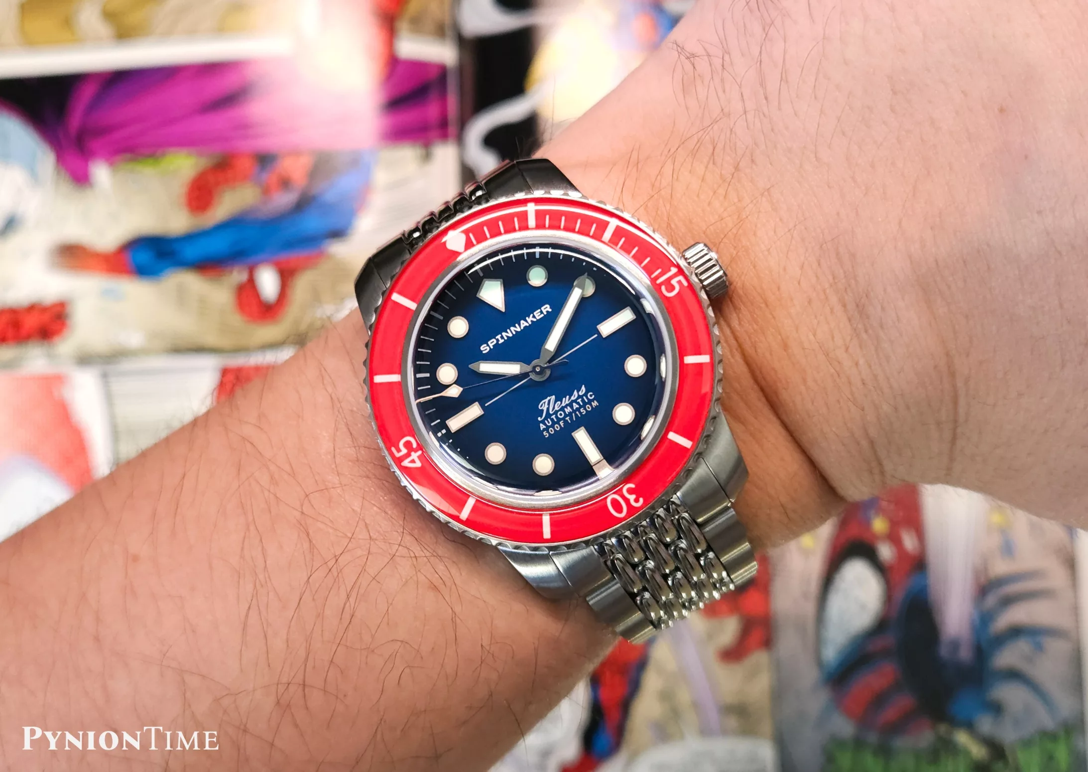 Spinnaker Fleuss 40 Royal Splash on wrist