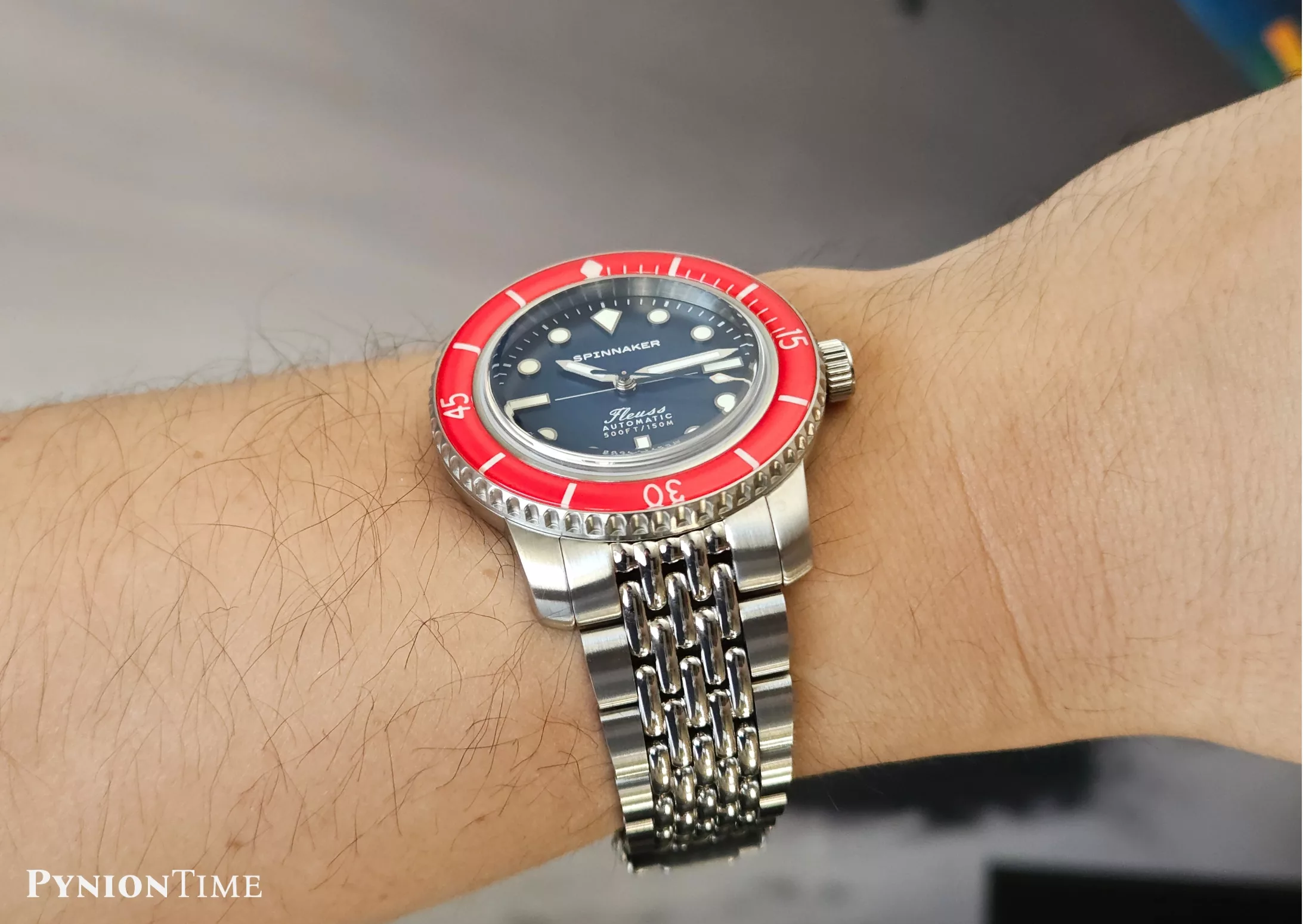 Spinnaker Fleuss 40 Royal Splash beads of rice bracelet