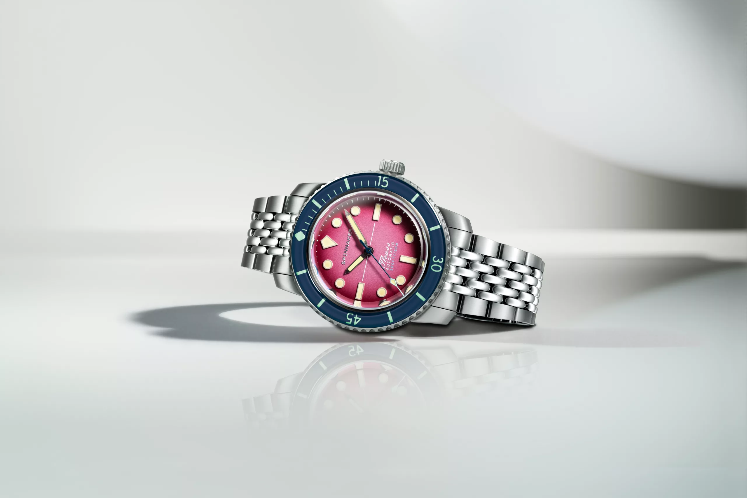 Spinnaker Fleuss 40 Automatic Returns as a Standard Collection Diver