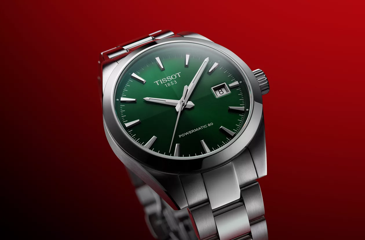 Beaumarchais Watch - Horae on a beige table