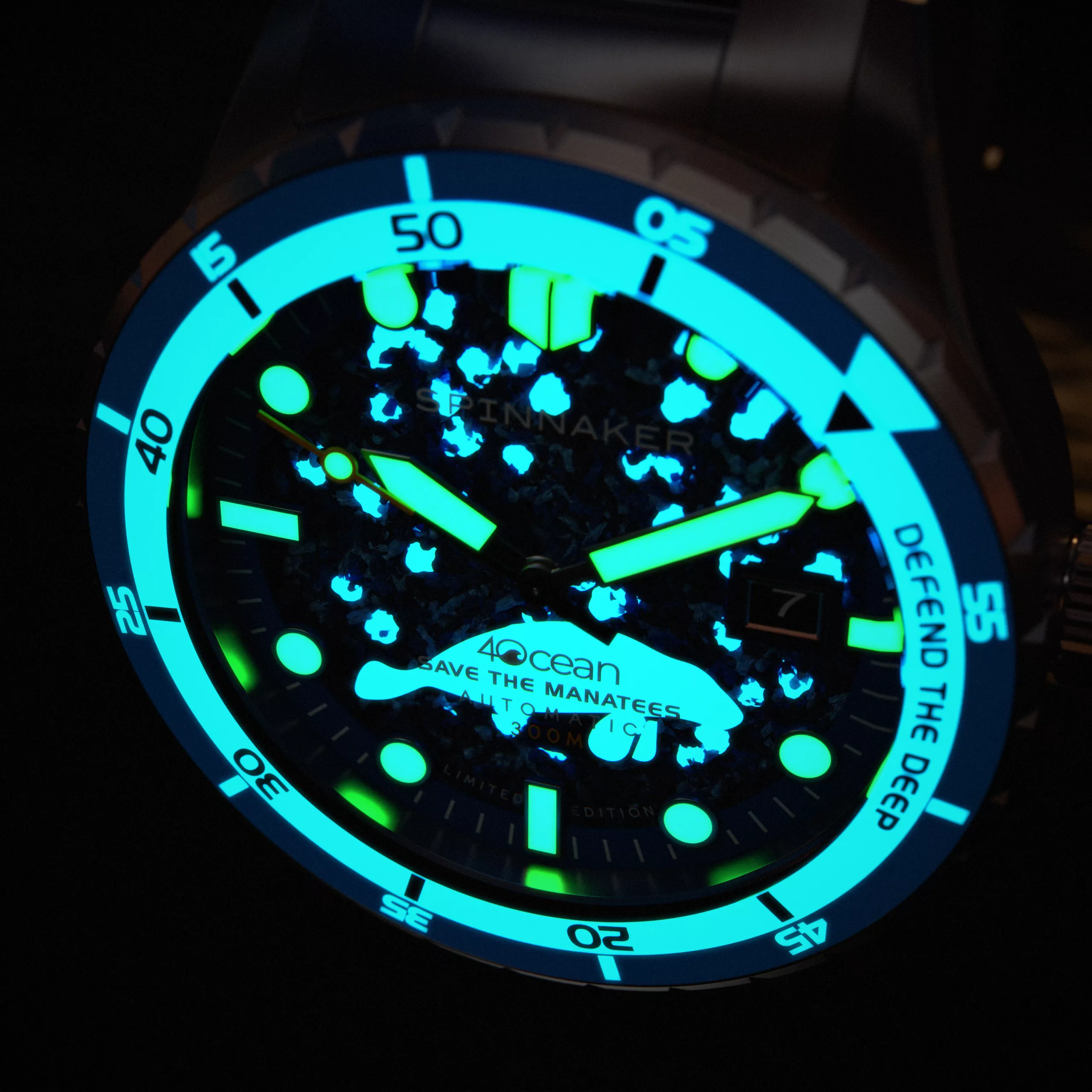Spinnaker Hass Automatic 4ocean Limited Edition lume shot