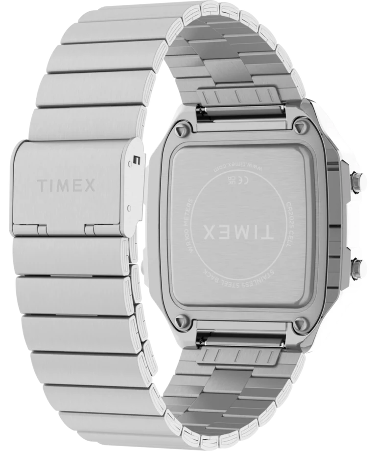 The Timex World Time Digital comes with a 40mm resin case and 100m water resistance