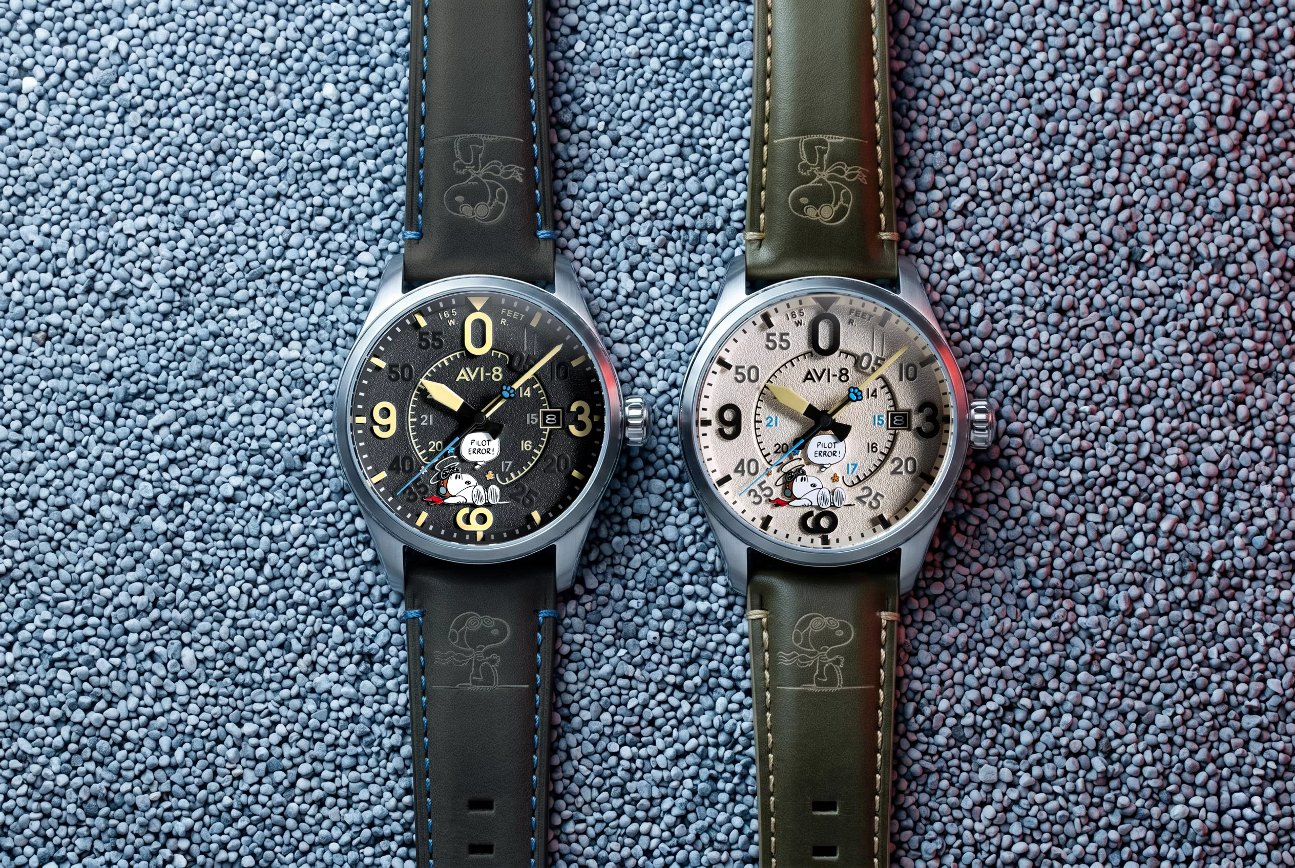 The AVI-8 Spitfire Smith Automatic Snoopy Flying Ace has got a 42mm stainless steel case