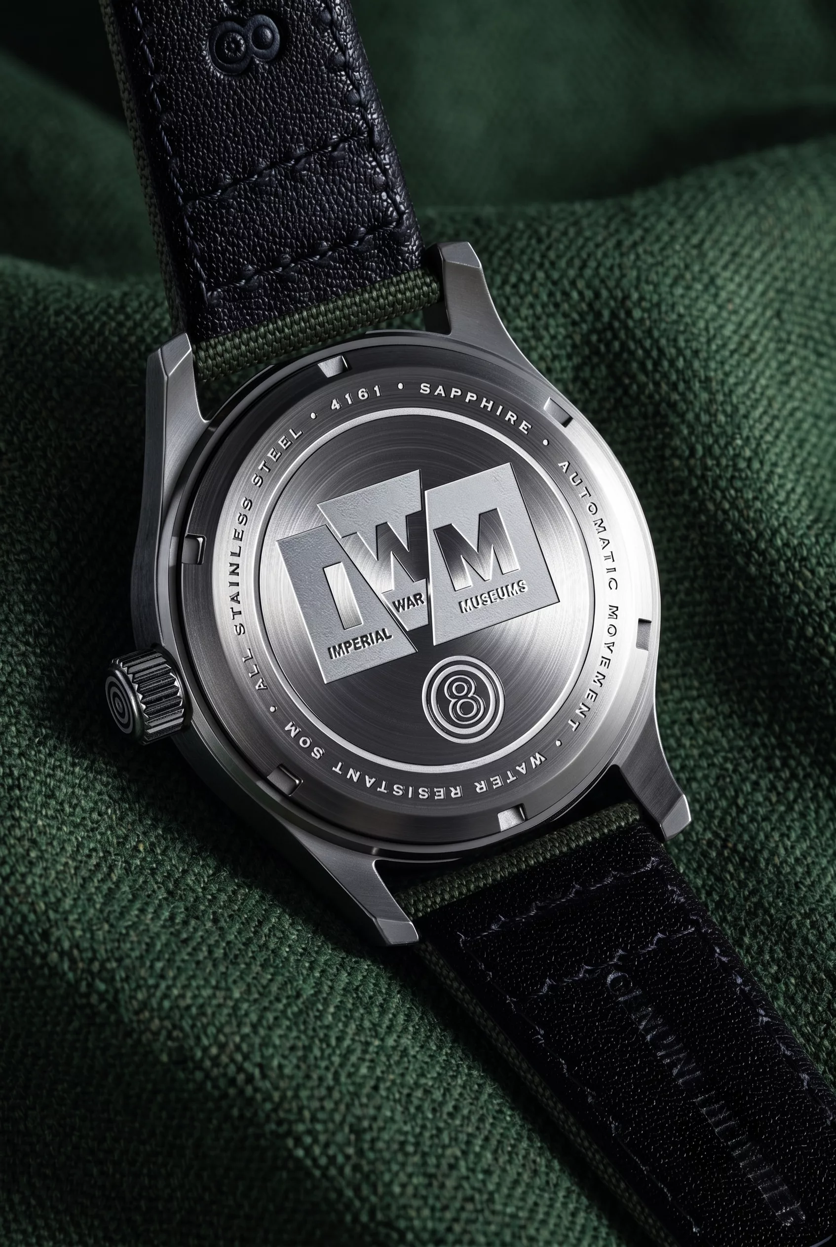 It has got an engraved caseback