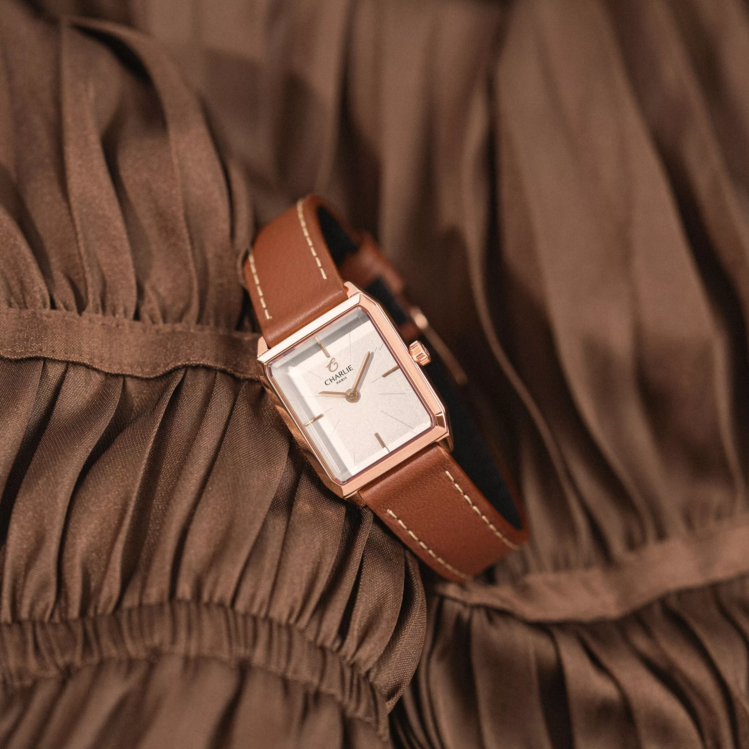 The Charlie Monceau's octagonal 316L steel case, one of Charlie Paris's signature shapes